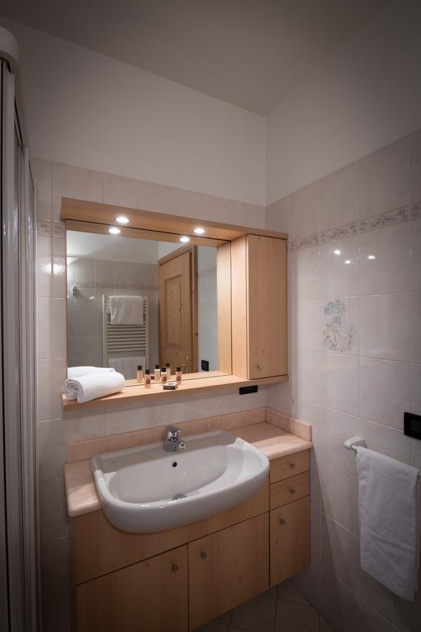Appartement Casa Le Rondini à Valdisotto Extérieur photo