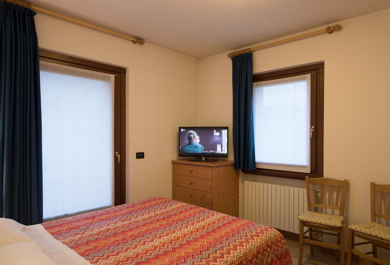 Appartement Casa Le Rondini à Valdisotto Extérieur photo