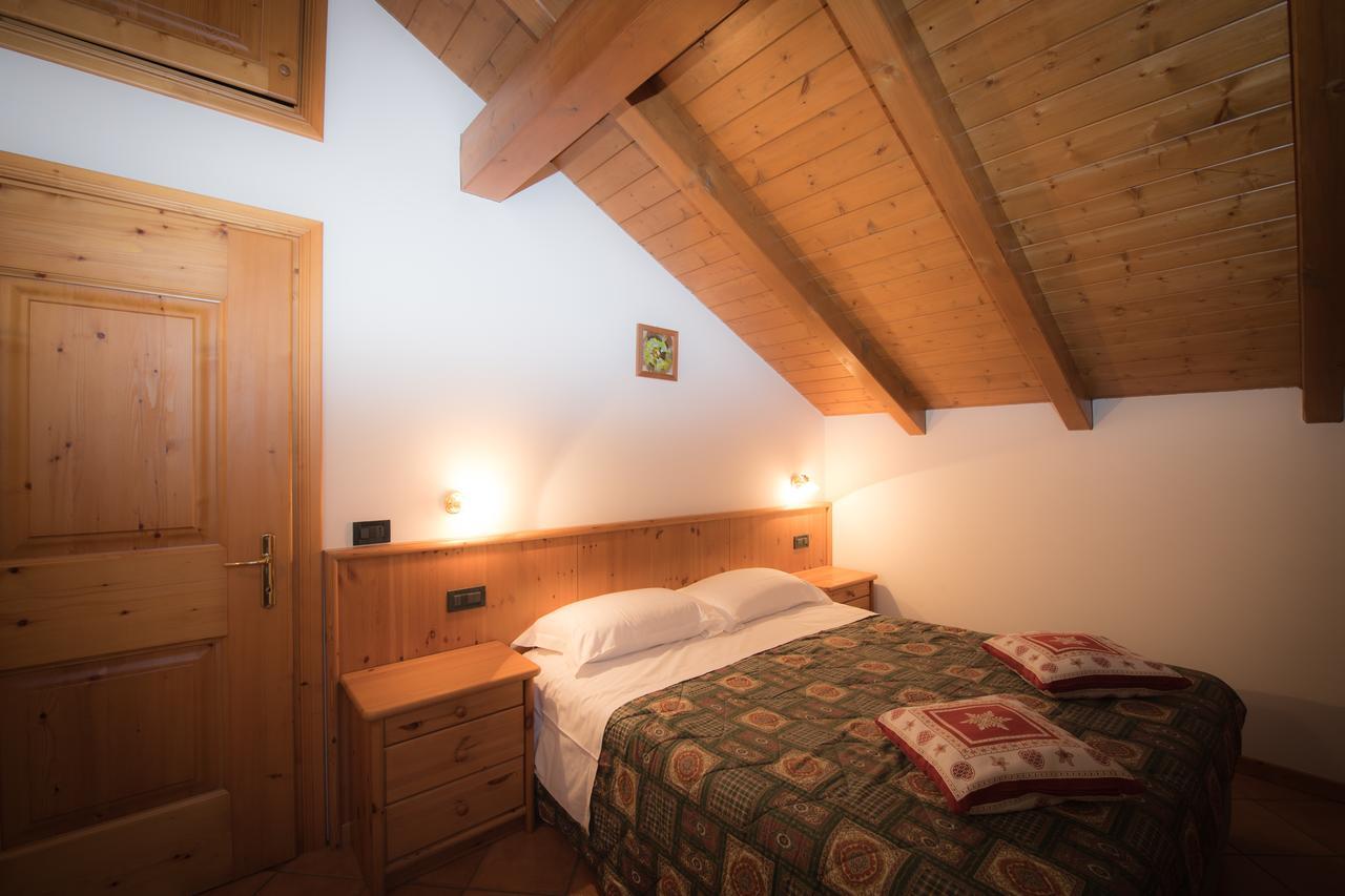 Appartement Casa Le Rondini à Valdisotto Extérieur photo