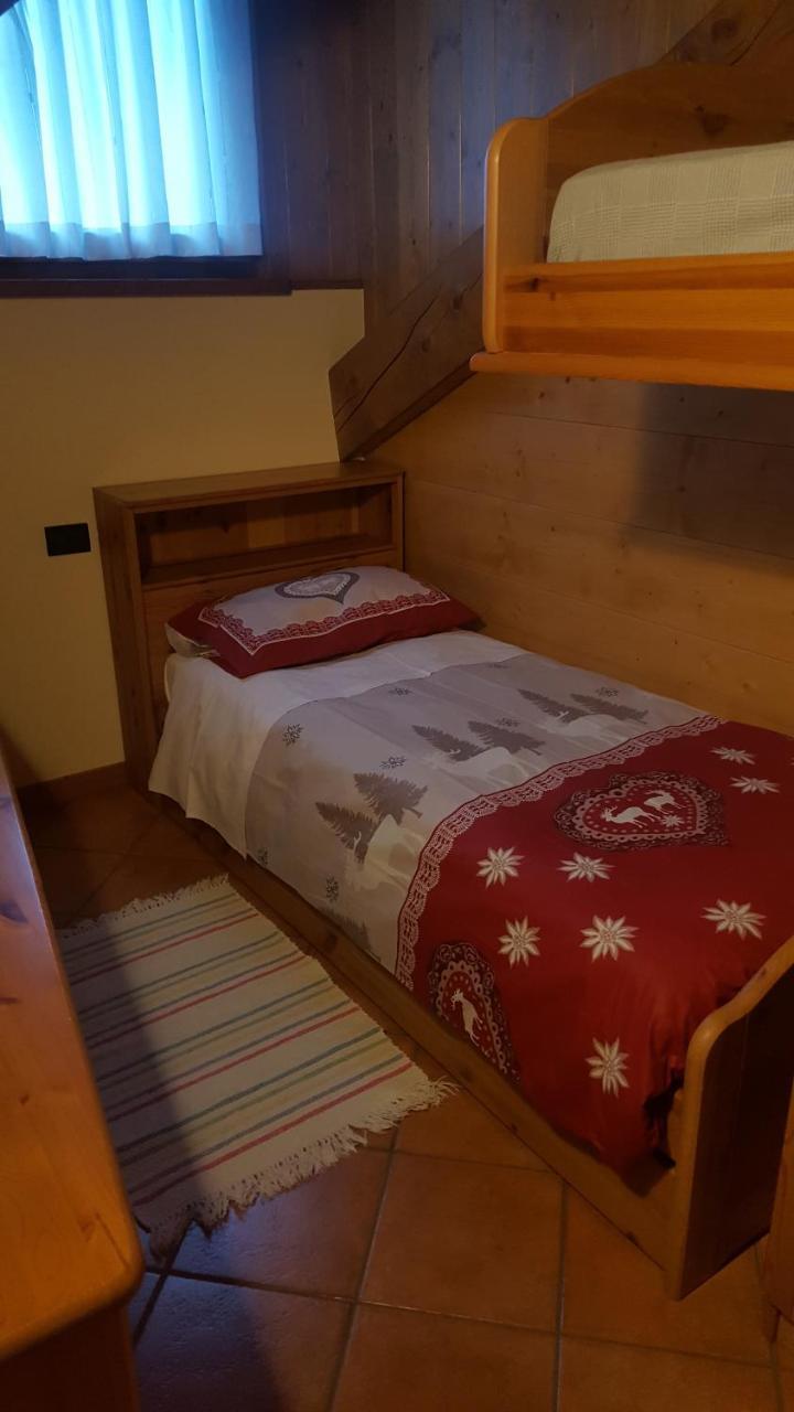 Appartement Casa Le Rondini à Valdisotto Extérieur photo